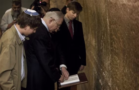 Benjamin Netanyahu, Yair Netanyahu, Avner Netanyahu